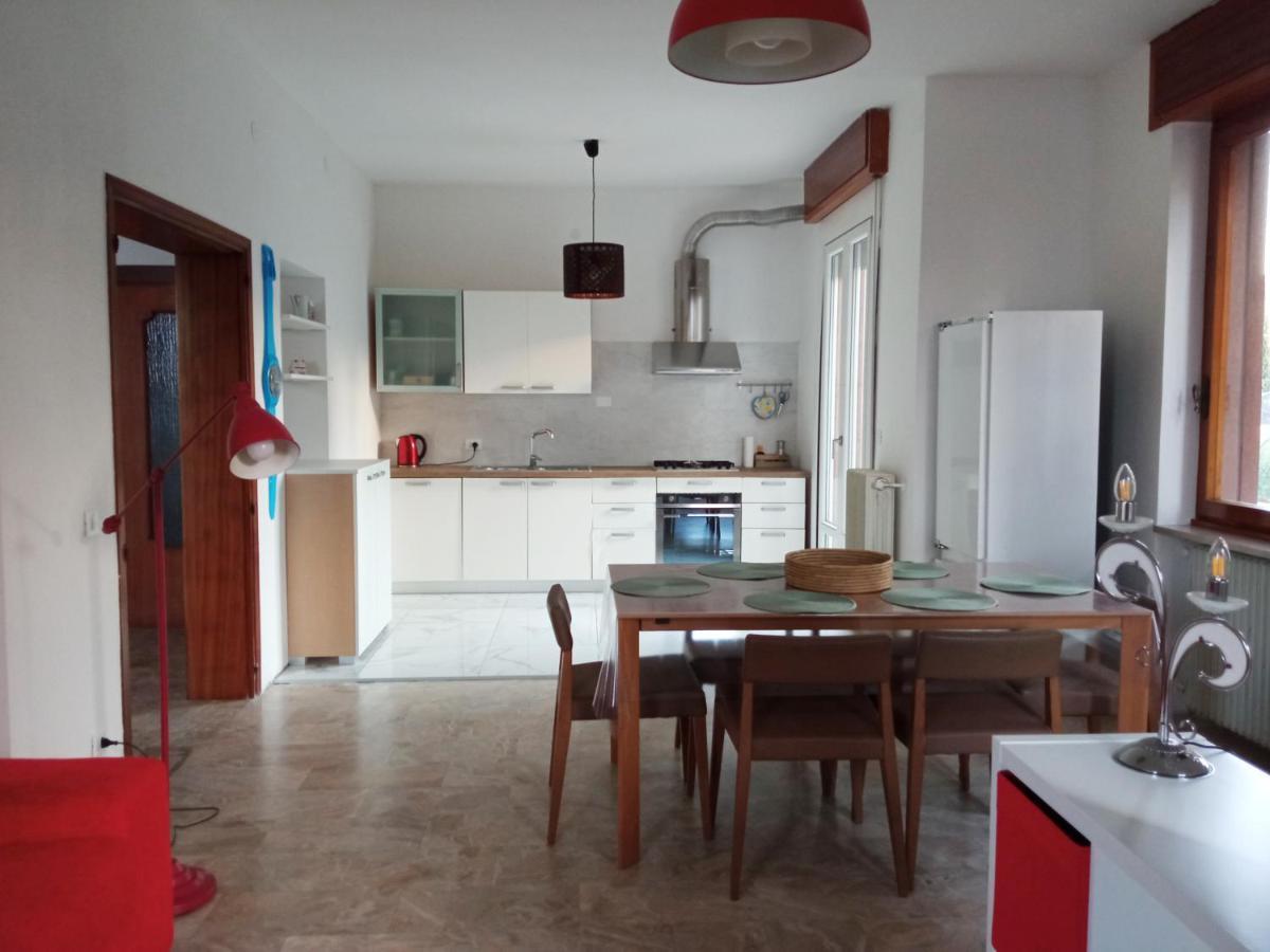 Lilly'S Home Castelfranco Veneto Buitenkant foto